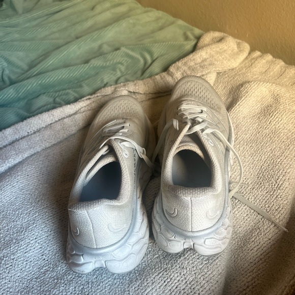 New Balance Fresh Foam X Women’s Size 9.5 - Picture 5 of 7